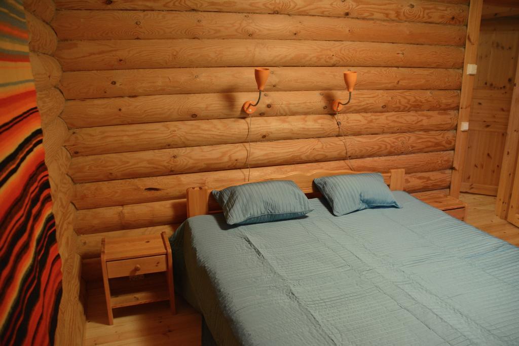 Lomapesae Cottages Pertunmaa ห้อง รูปภาพ