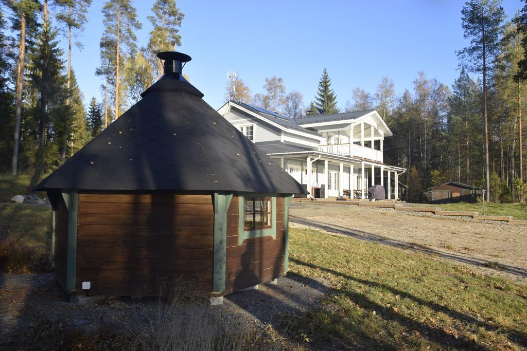 Lomapesae Cottages Pertunmaa ห้อง รูปภาพ